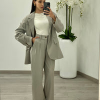 Tailleur “Victoria” Tortora