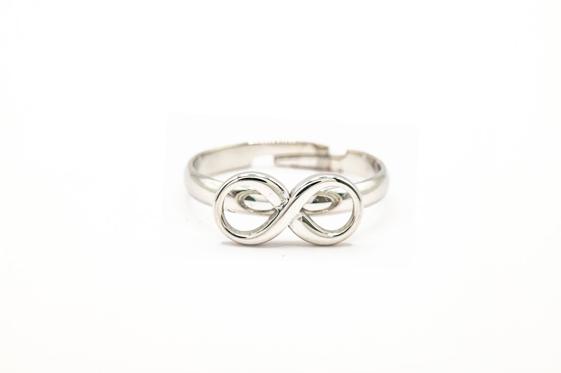 Anello "Infinito"