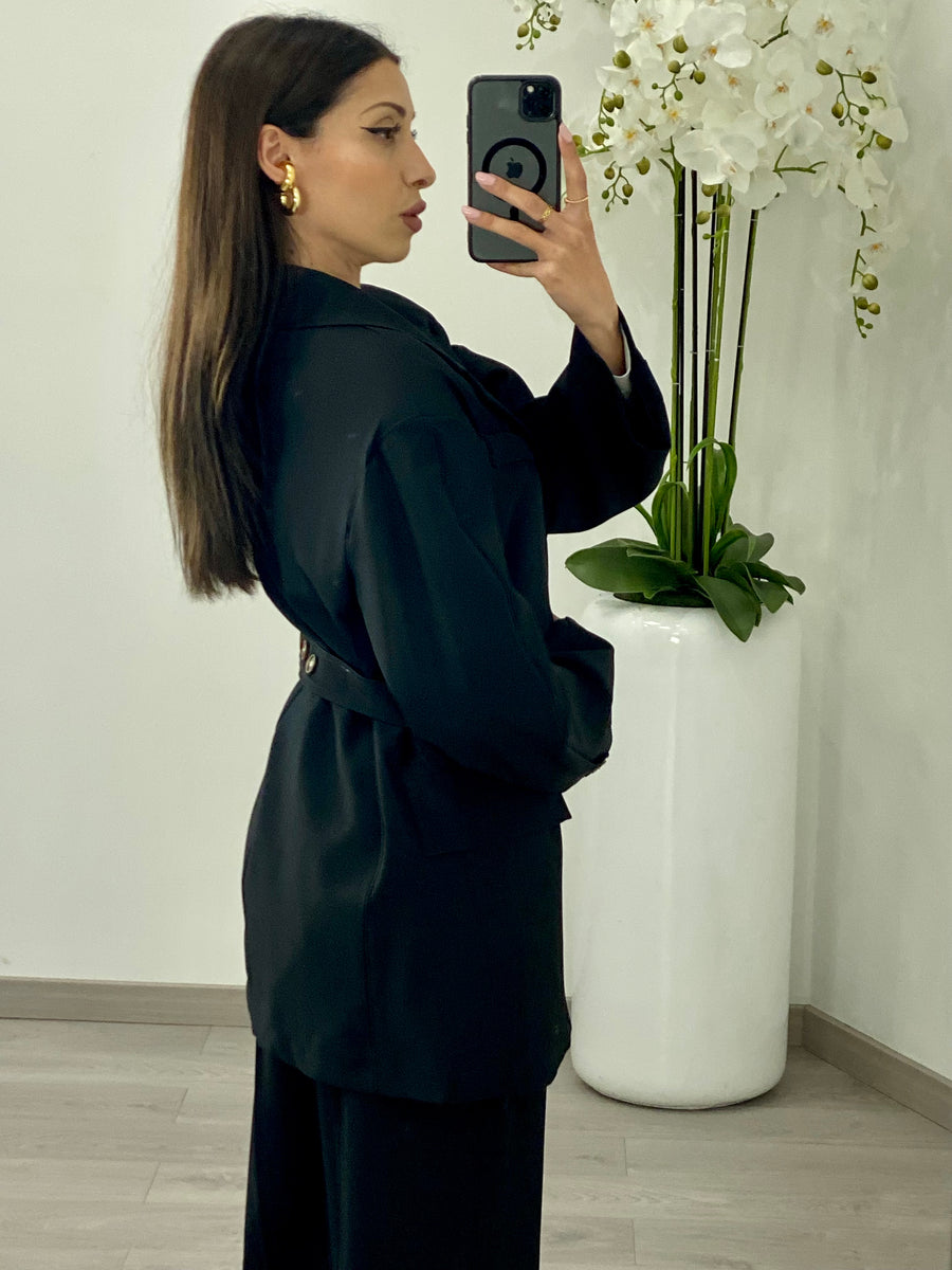 Tailleur “Victoria” Nero
