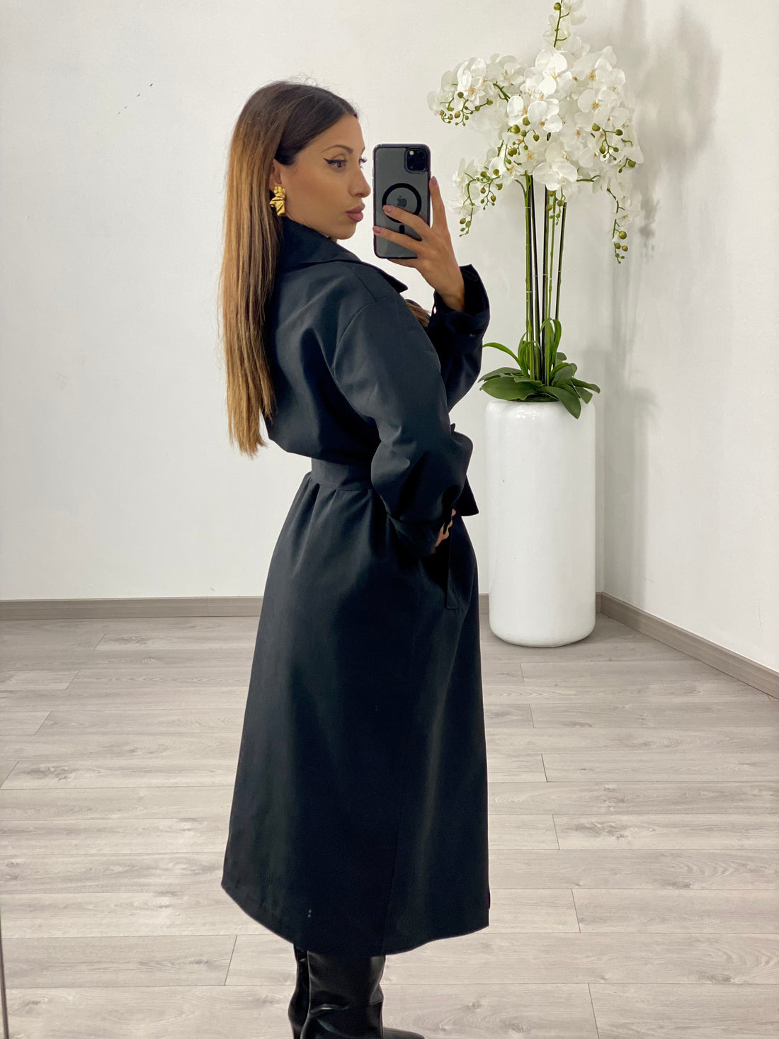 Trench “Abby” Nero