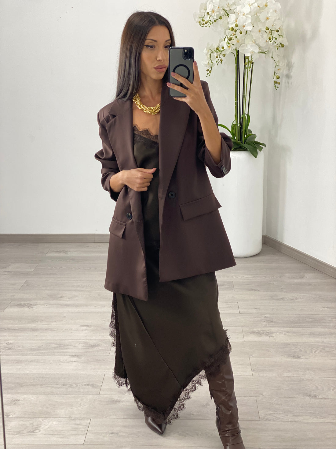 Completo “It girl” Marrone