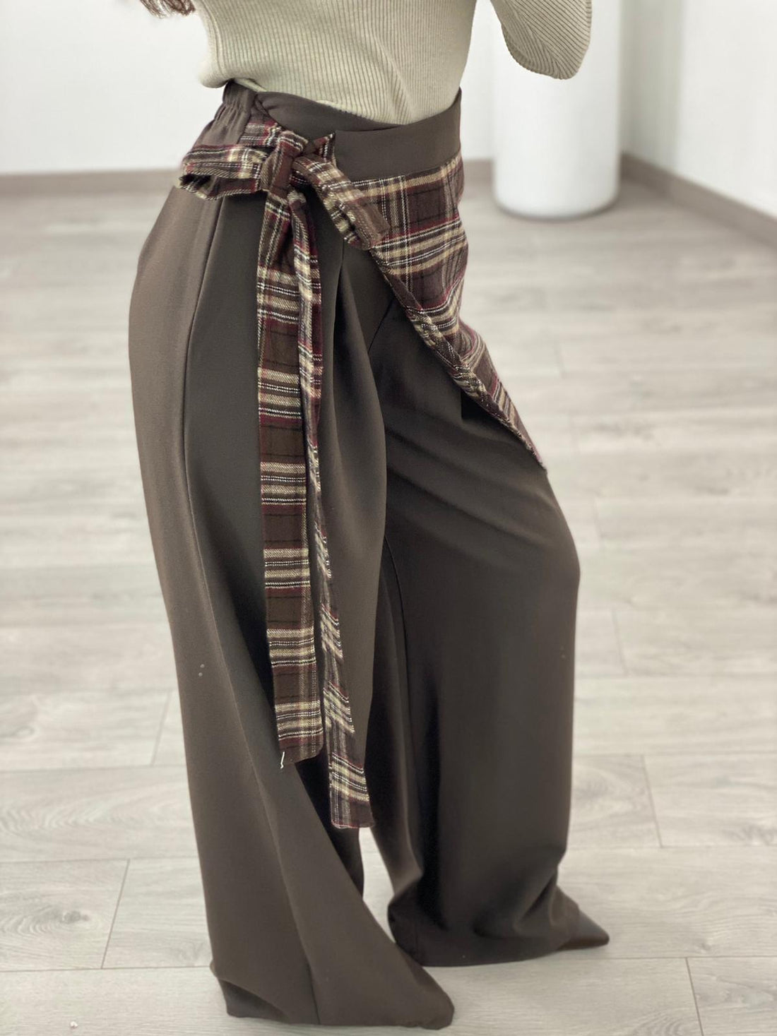 Pantalone "Esme" Marrone