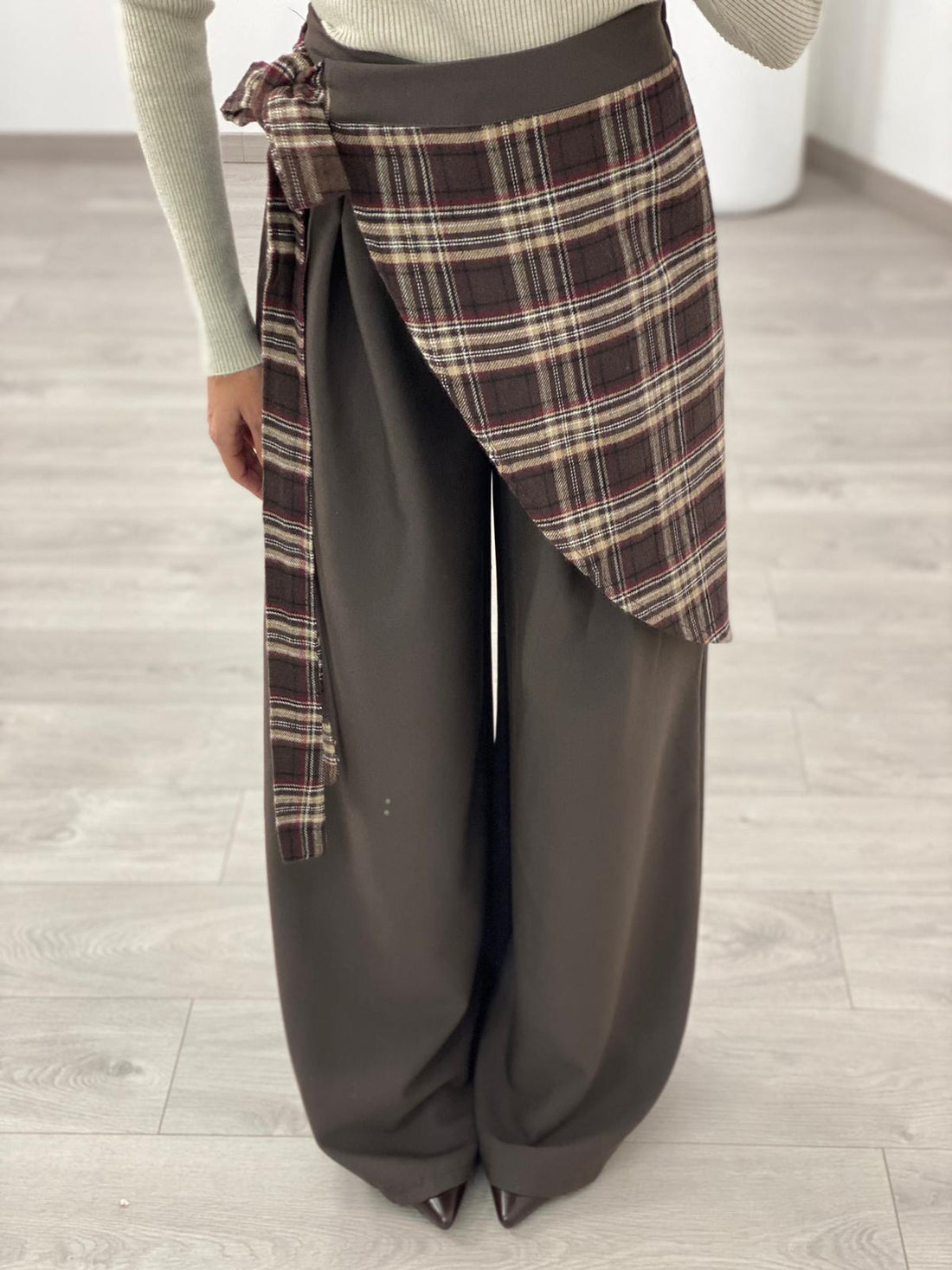 Pantalone "Esme" Marrone