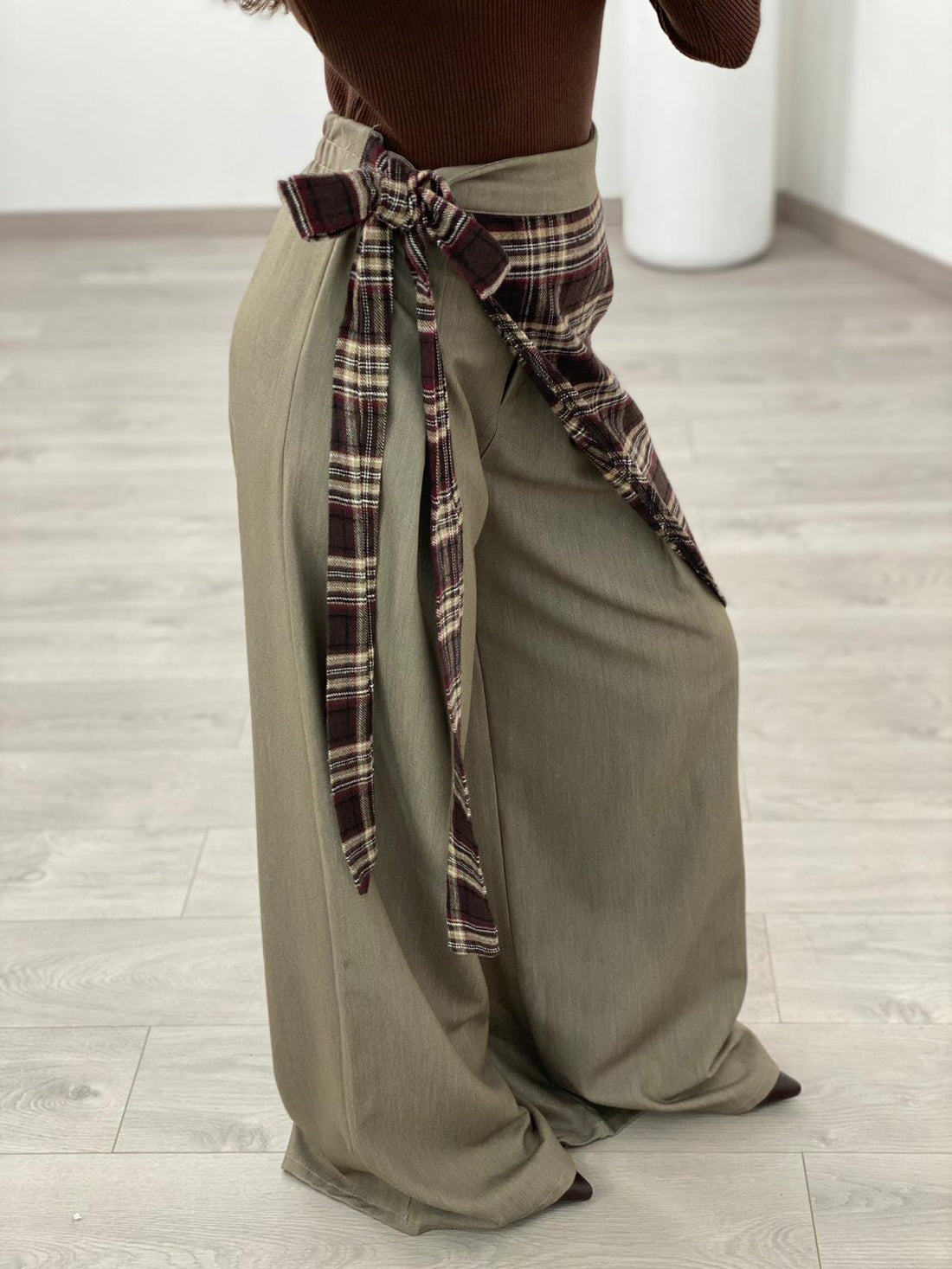 Pantalone "Esme" Fango