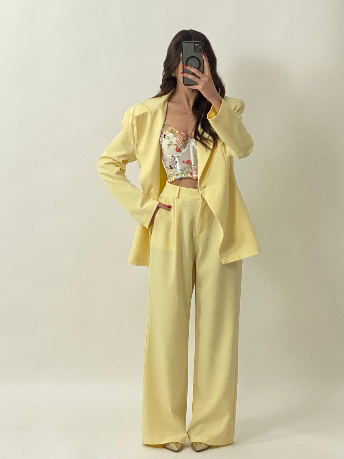 Tailleur "Reina" Giallo